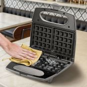 Вафельница Kitfort КТ-4681