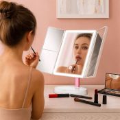 Косметическое зеркало Kitfort КТ-4168