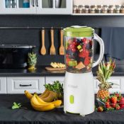 Стационарный блендер Kitfort КТ-3069-2, белый/салатовый